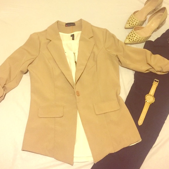 Nude Blazer