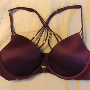 Victoria's Secret very sexy  front close push up