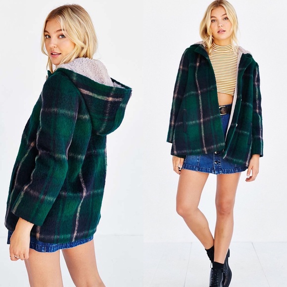 Urban Outfitters Jackets & Blazers - NWOT BB Dakota Kellen Plaid Sherpa Hood Coat, S