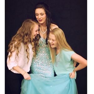 Meet your Posher, Makenna