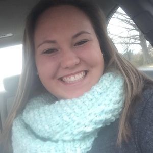 Meet your Posher, Hailee