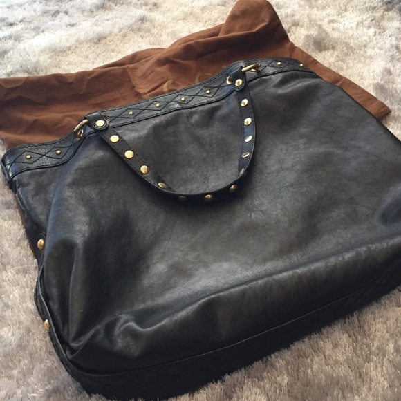 Authentic GUCCI black leather "Irina" handbag - Picture 4 of 6