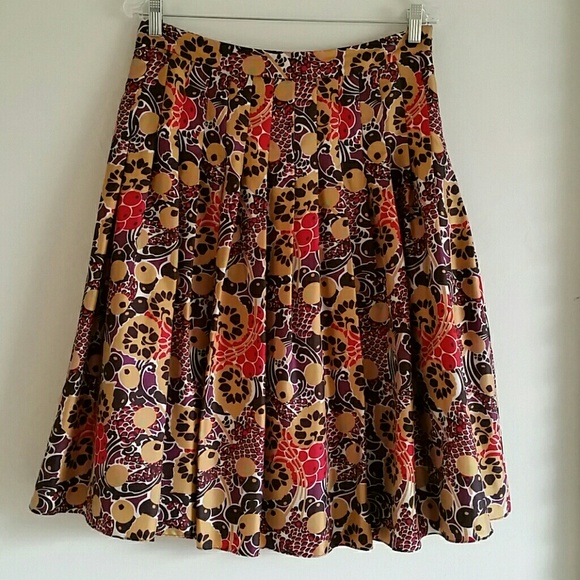 Saks Fifth Avenue Dresses & Skirts - Saks Fifth Avenue skirt