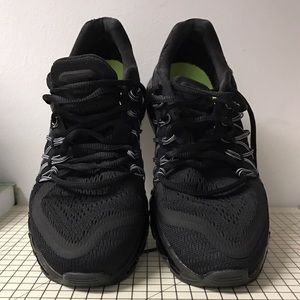 Nike Air Max 2015. TODAY ONLY 🚨🚨🚨