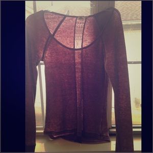 Super cute faded maroon sweater