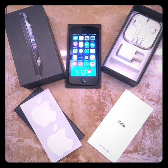 iPhone 5 64gb with box