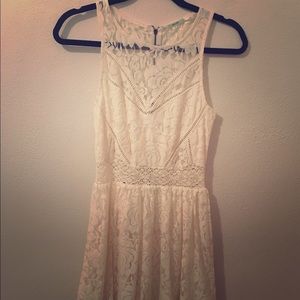 "Kimchi blue" white lace dress XS. New!