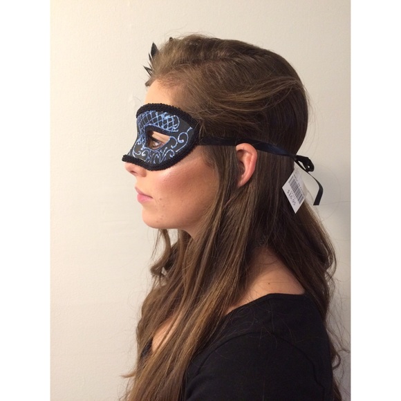 🎭Venetian Mardi Gras Mask - Picture 3 of 4