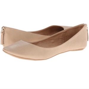 Flat loafer