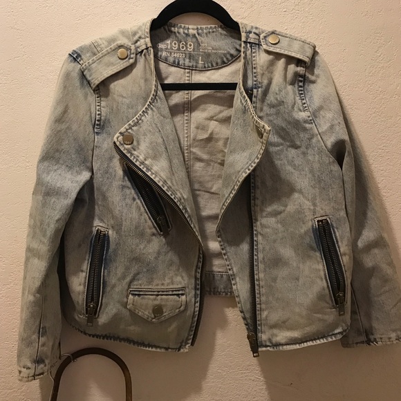 GAP denim Moto jacket never worn