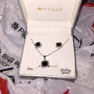 Onyx and diamond set❗️❗️