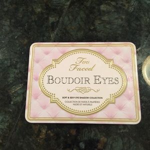 Too Faced Boudoir Eyes