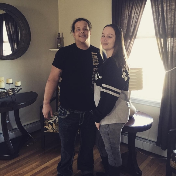 Meet your Posher, Katelyn - Picture 1 of 1