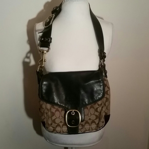 Coach Handbags - Authentic Coach shoulder bag