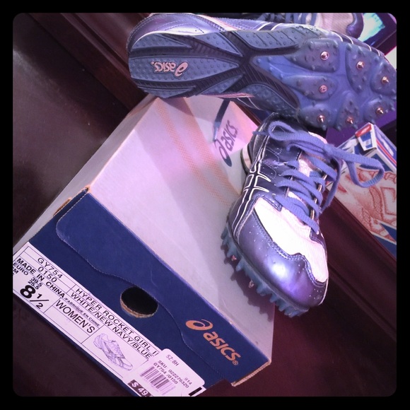 Asics Size 8 1/2 runner "spikes"