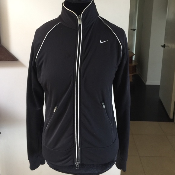 Nike workout jacket. Black. Size Small - Picture 1 of 3
