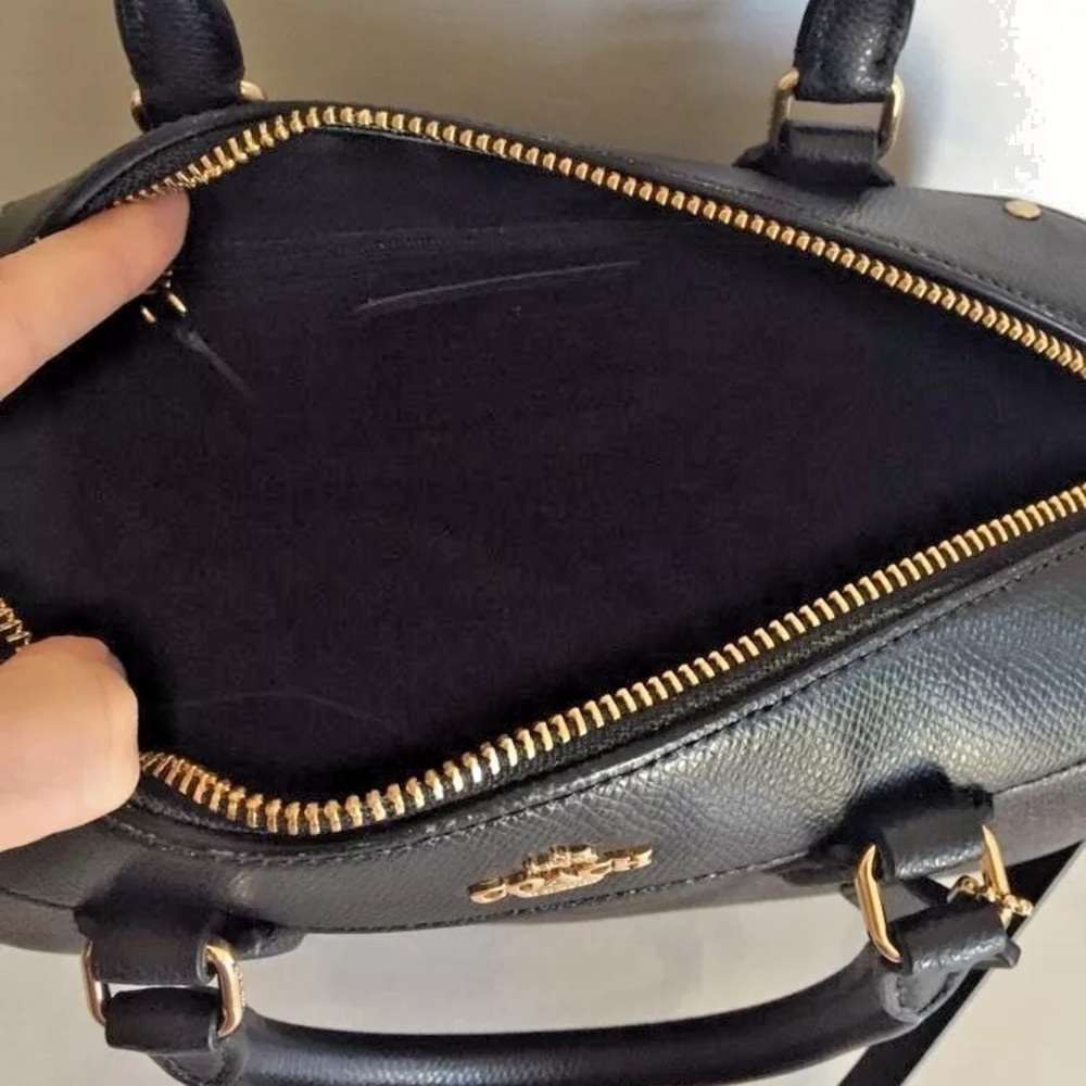 🆕Coach Signature Satchel 🎁💝 - Picture 7 of 8