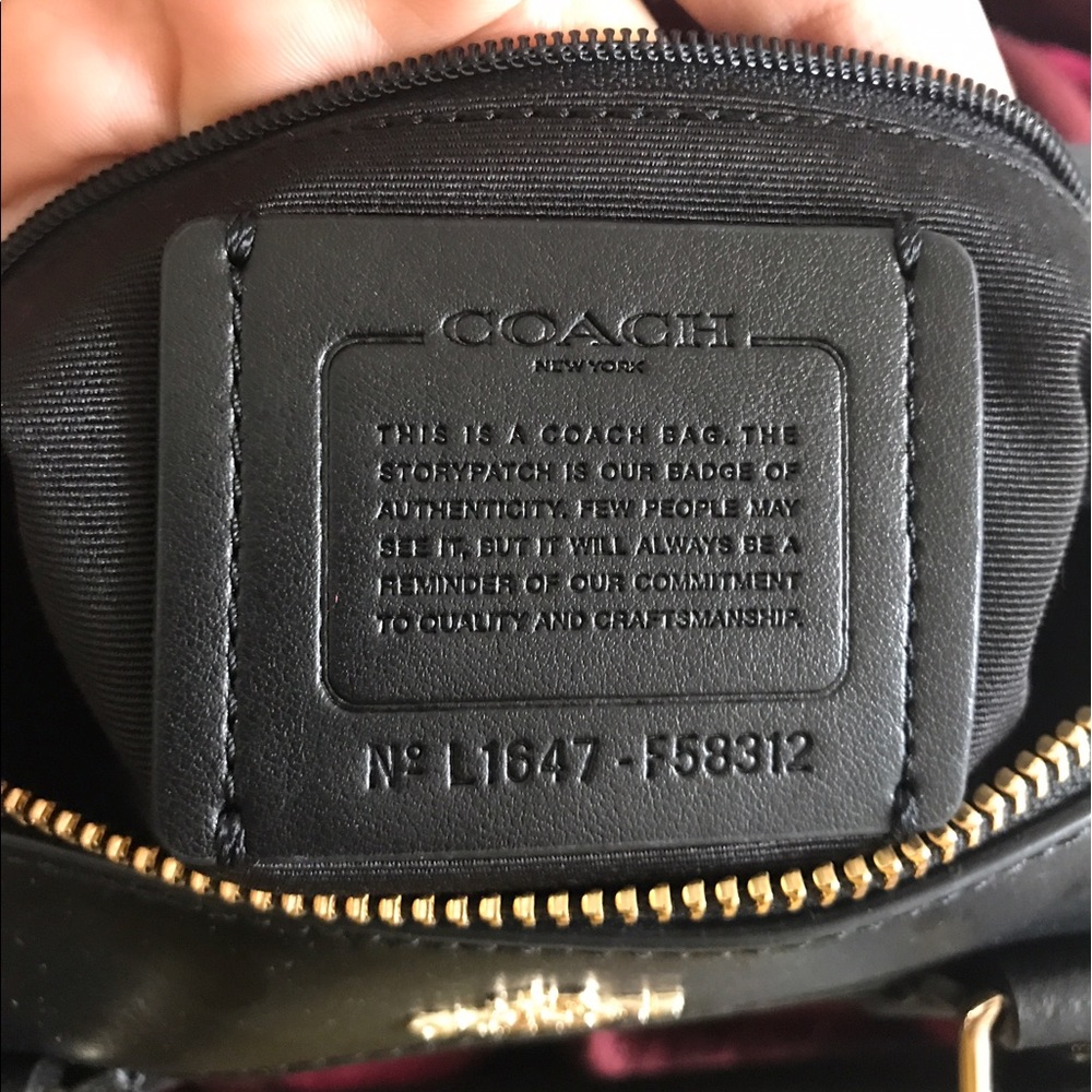 🆕Coach Signature Satchel 🎁💝 - Picture 8 of 8