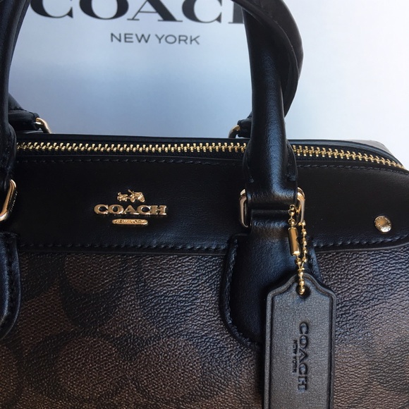 🆕Coach Signature Satchel 🎁💝 - Picture 2 of 8