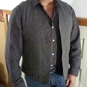 👍Price drop Woolrich vest