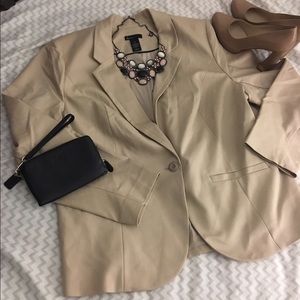 Tan blazer-gorgeous for the office