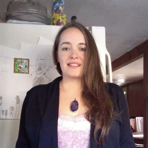 Meet your Posher, Jennifer