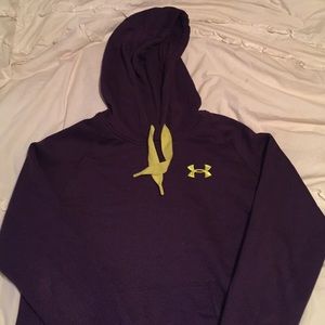 Under Armour UA Storm sweatshirt. Size medium.