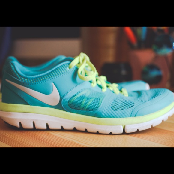 Nike women's FitSole