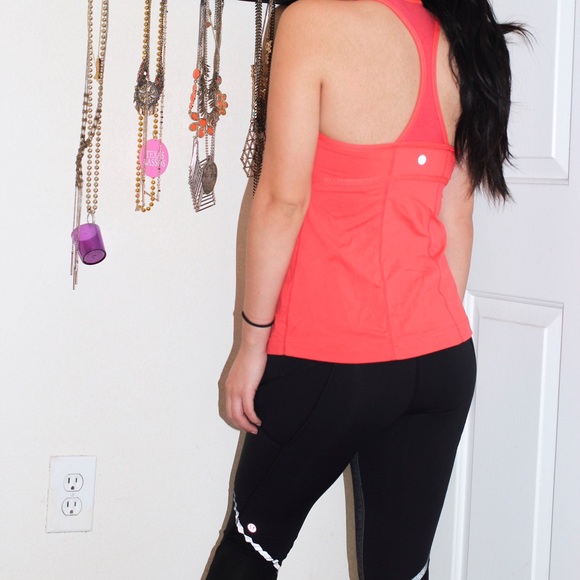 Lululemon tank