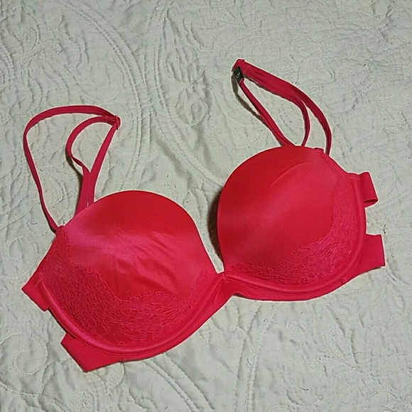 New Victoria's Secret Bra