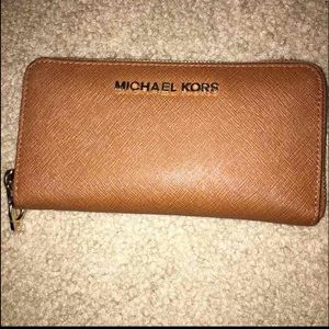 Michael kors wallet