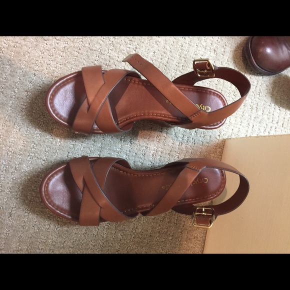 Never worn wedges! - Picture 1 of 3
