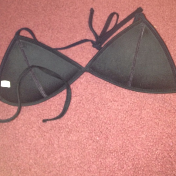 Triangle Inspired Bikini (Top) - Picture 3 of 3