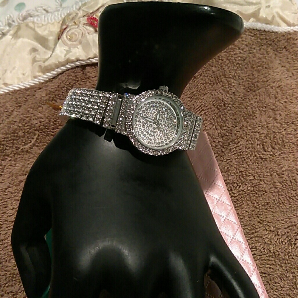 Fashion rhinestones bangle watch