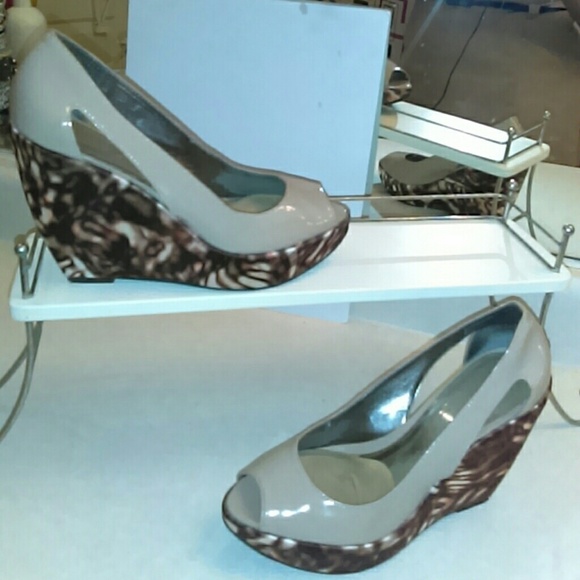 Carlos Open toe platform