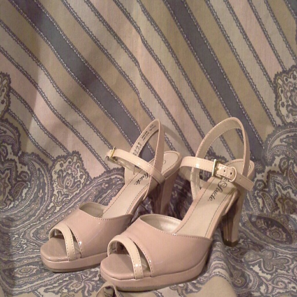 Women's heels