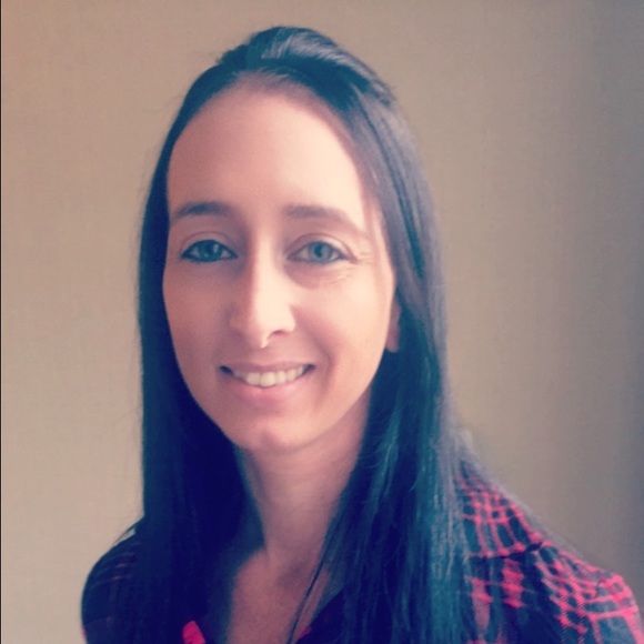 Meet your Posher, Sarah - Picture 1 of 1