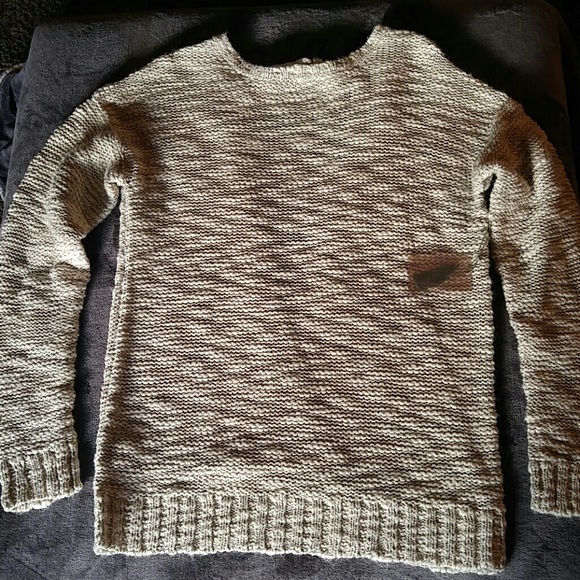 Thick knit forever 21 pullover sweater *NWT*