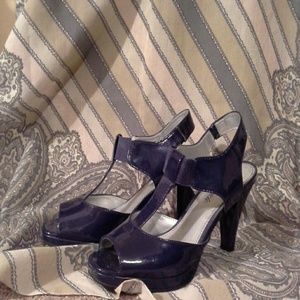 Women's heel