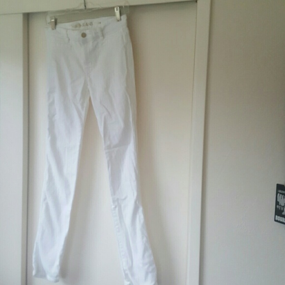 White M i H jeans - Picture 1 of 1