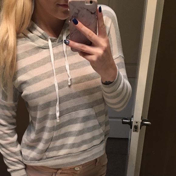 Mossimo comfy sweatshirt - Picture 4 of 4