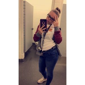 Meet your Posher, Lauren