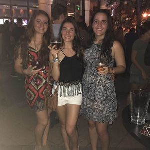 Meet your Posher, Cecily