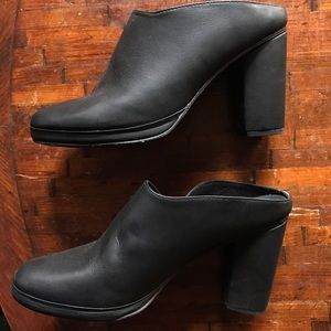 American Apparel Madison Mule