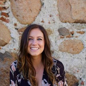 Meet your Posher, Claire