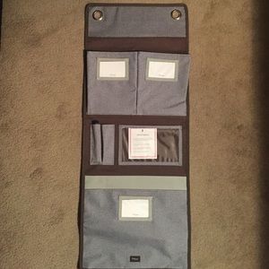 ThirtyOne hang up room organizer