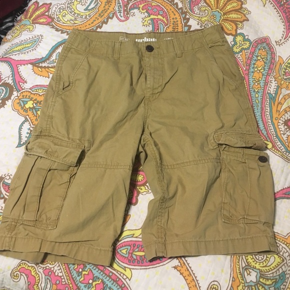 Men's cargo shorts