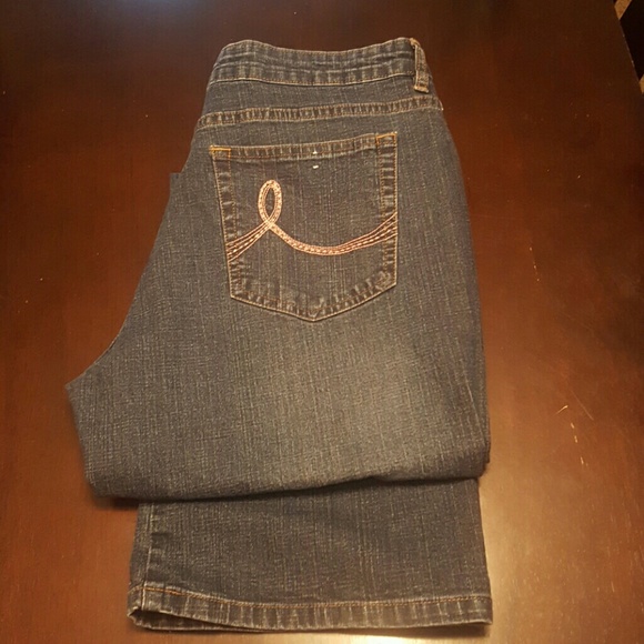 Boot cut jeans