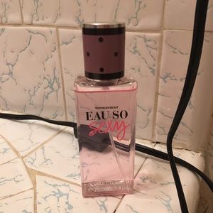 EAU so sexy