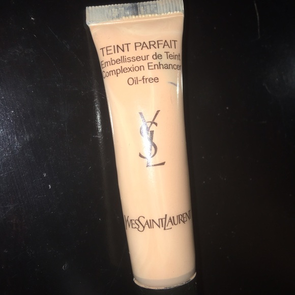 YSL face make up - Picture 1 of 1